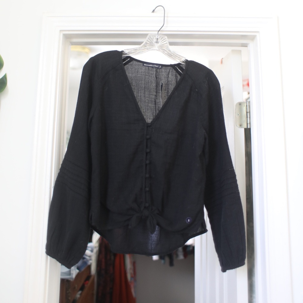 Abercrombie & Fitch long sleeve top